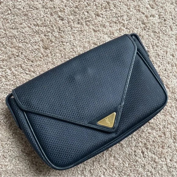 🎄 Sale!! YSL Yves Saint Laurent Crossbody Bag ✨ - Picture 8 of 15